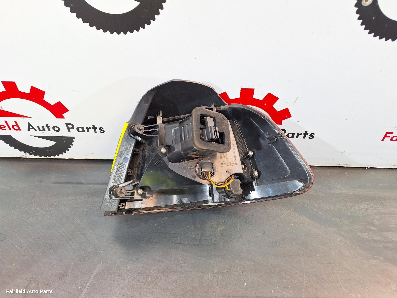 2016 Volkswagen Golf Left Taillight