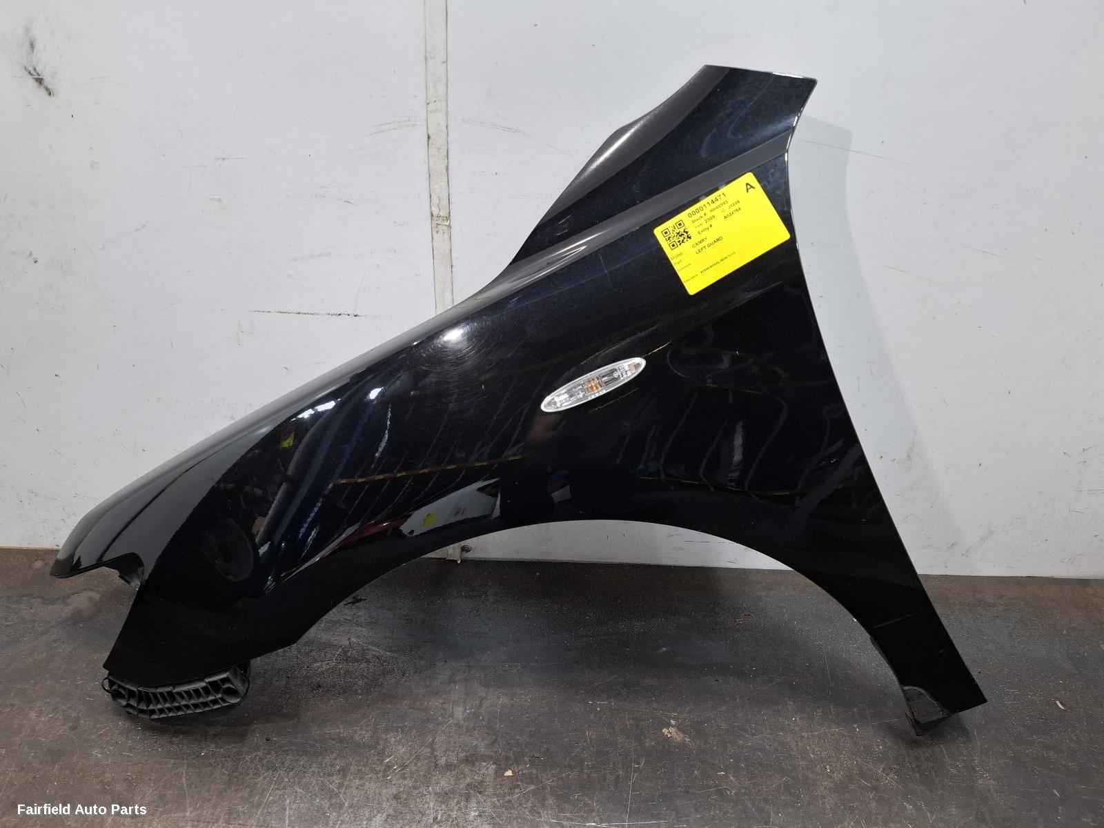 2006-2011 Toyota Camry Left Guard