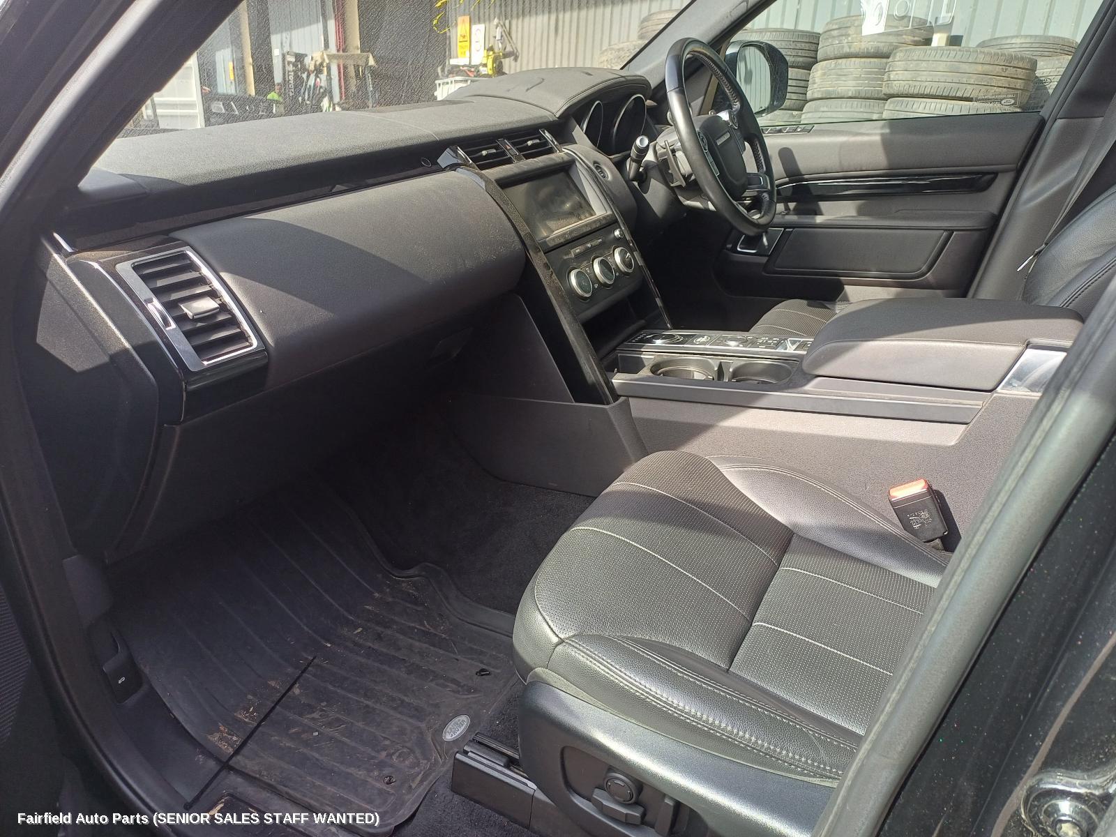 2018 Land Rover Discovery Radiator Support