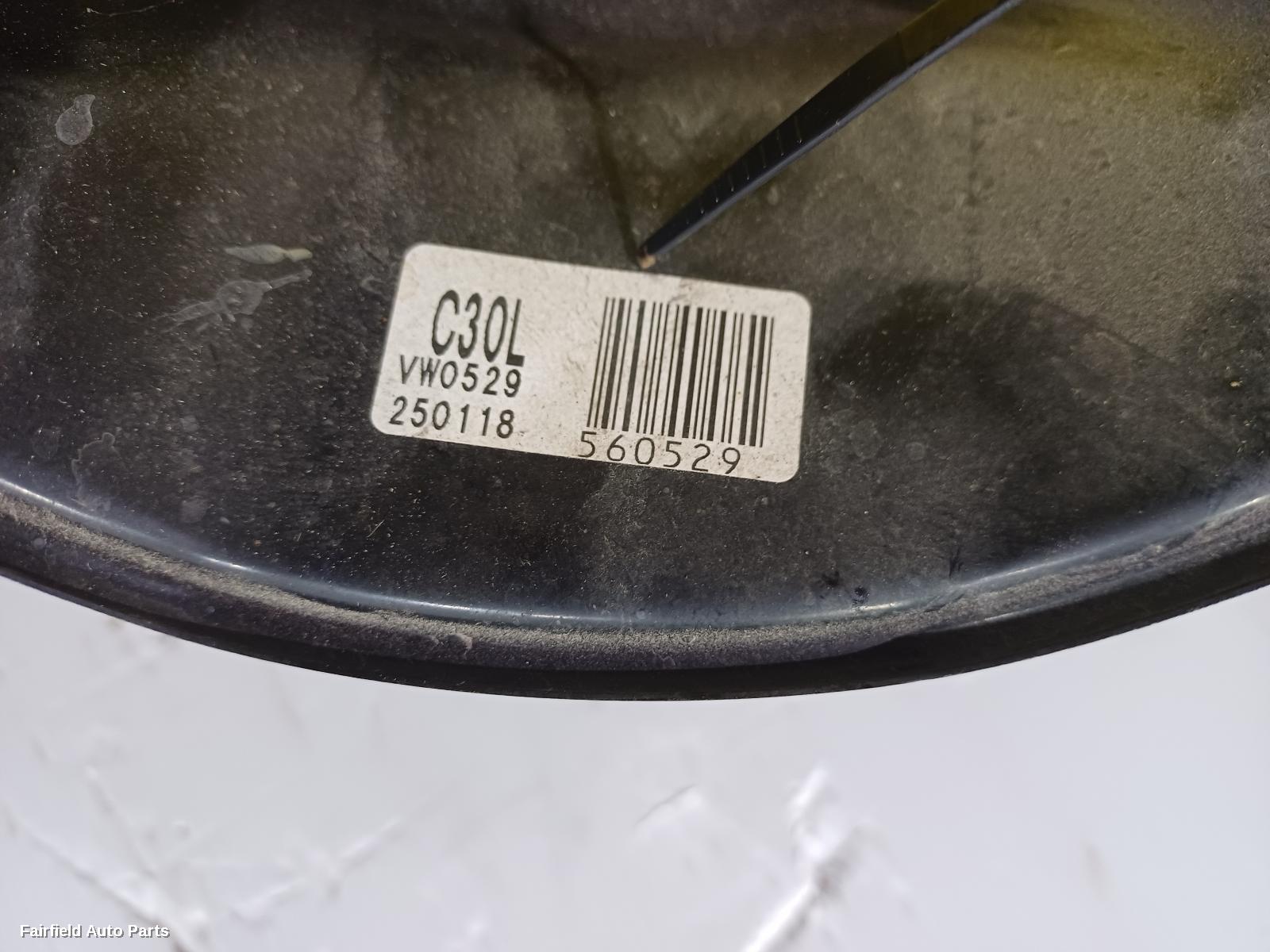 2020-2026 Toyota Yaris Cross Left Front Hub Assembly