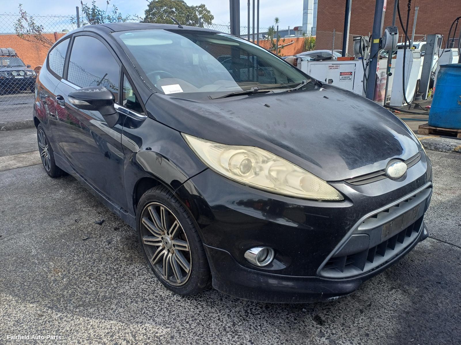 2010 Ford Fiesta Front Bumper