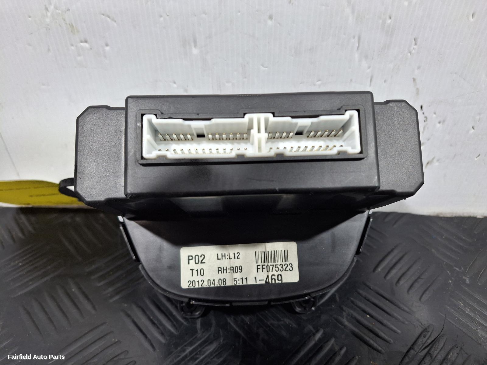 2011-2018 Hyundai Veloster Heater Ac Controls