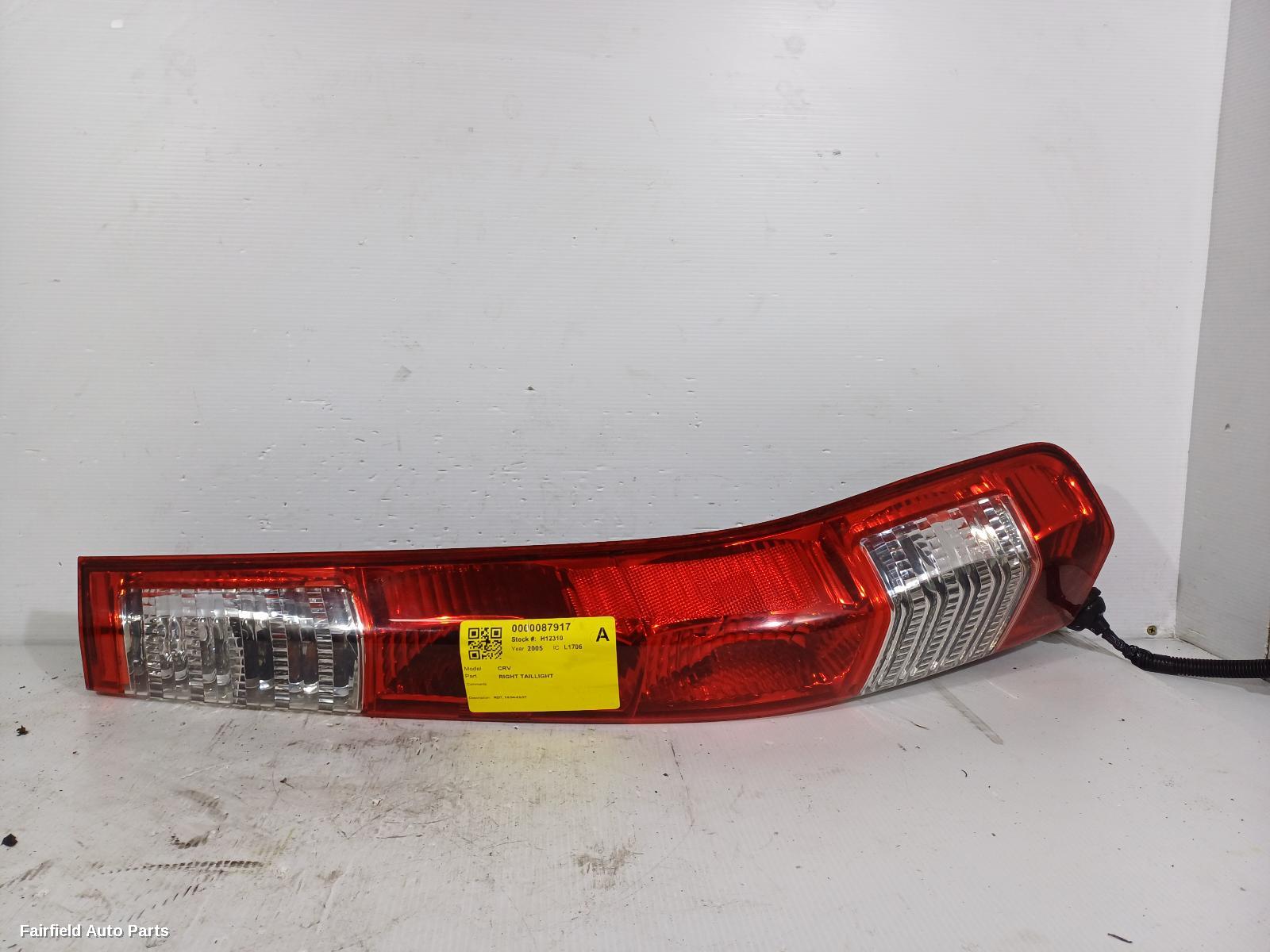 2004-2007 Honda Crv Right Taillight