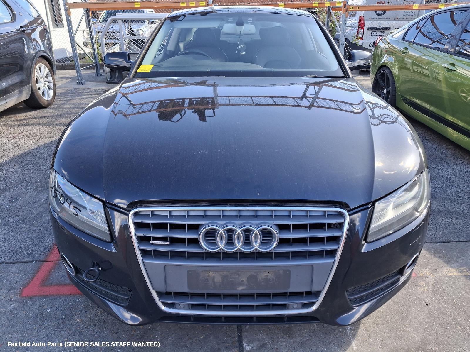 2010 Audi A5 Right Headlamp