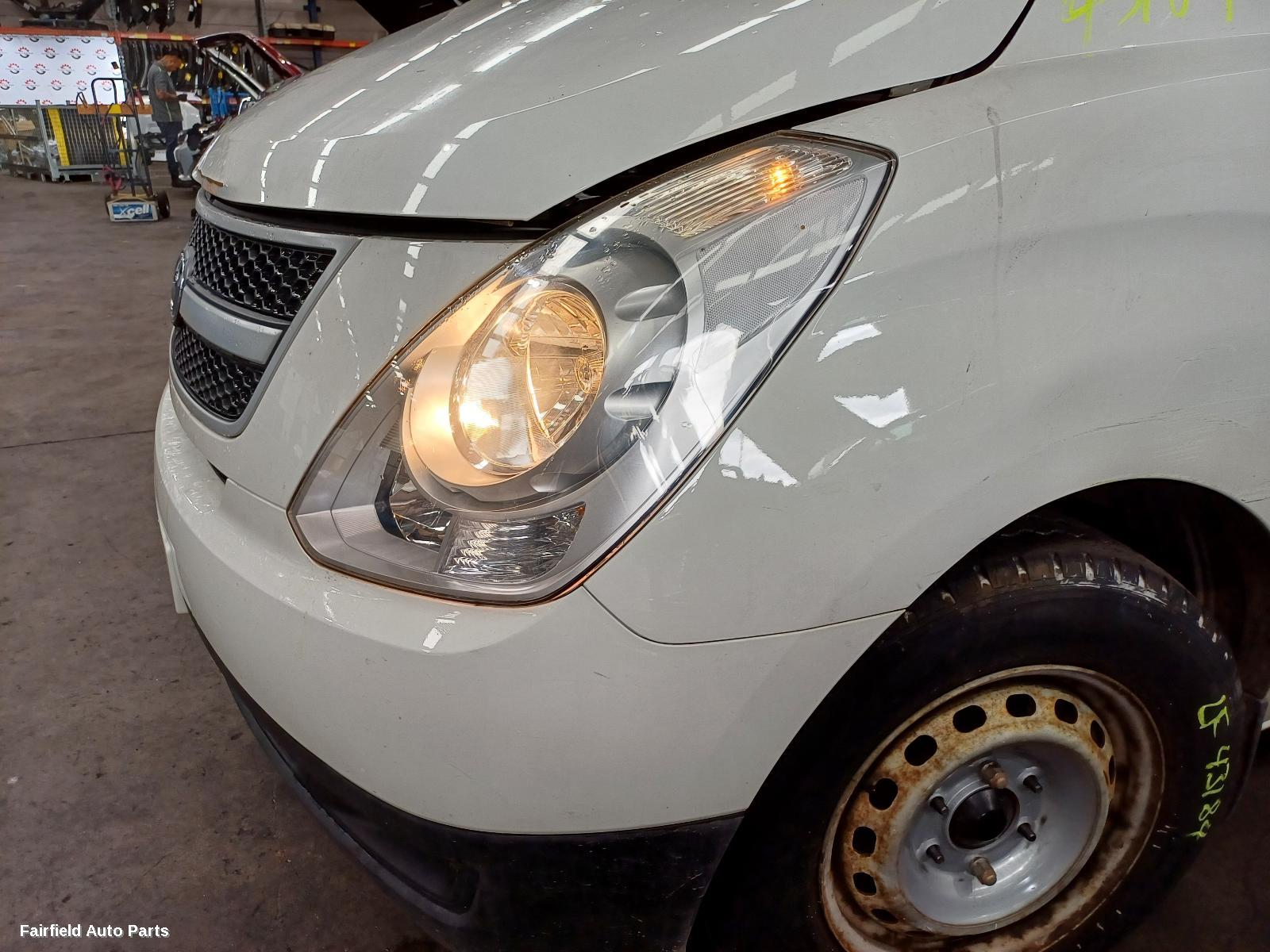 2007-2015 Hyundai Iload/imax Grille