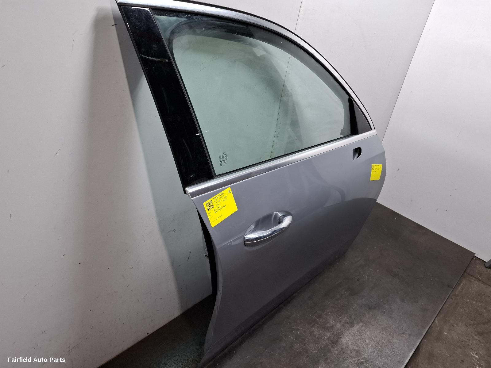 2024 Mercedes Glc Class Right Front Door