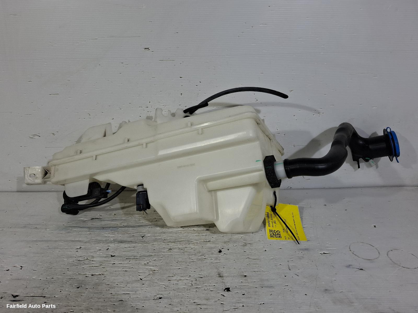 2021-2025 Volvo Xc60 Washer Bottle