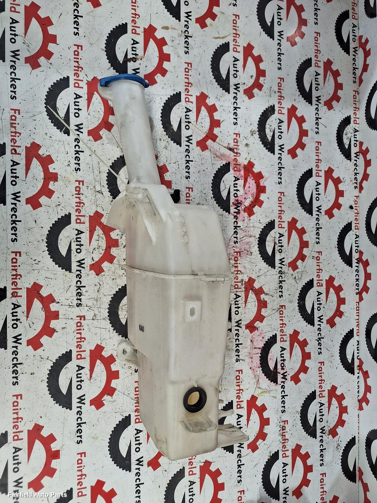2015-2020 Kia Carnival/grand Carnival Washer Bottle