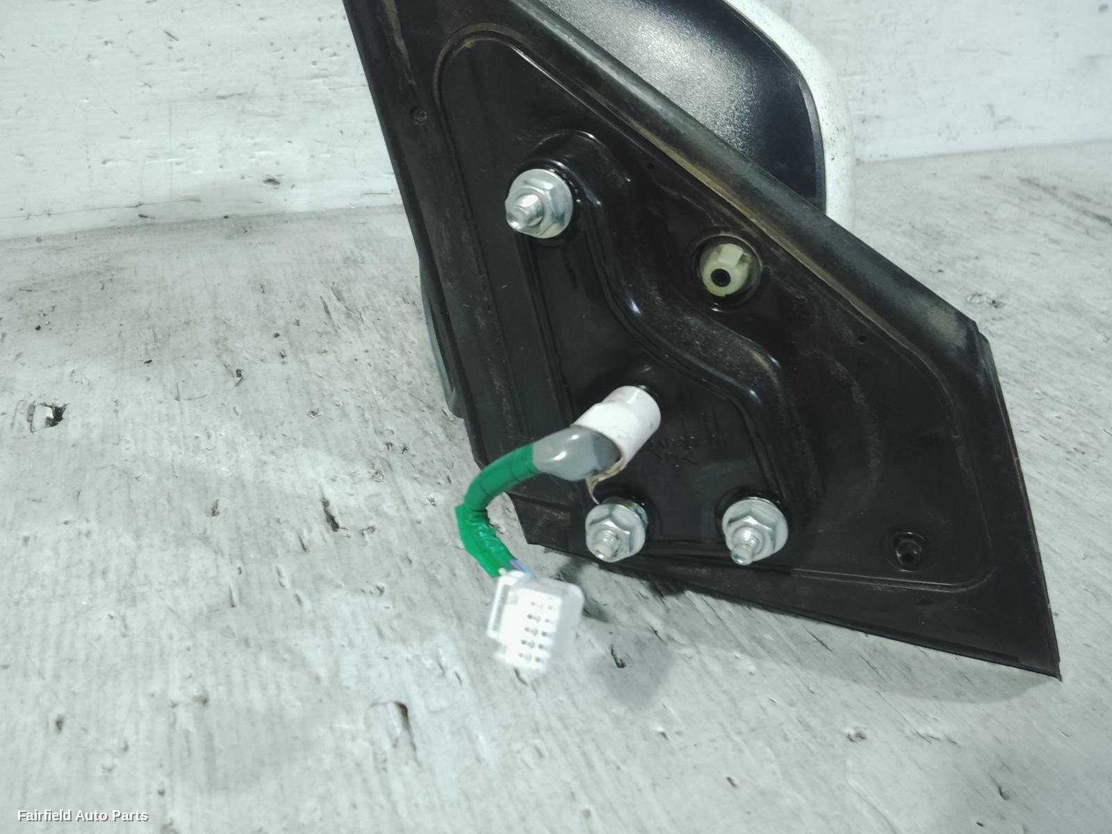 2014-2017 Mitsubishi Lancer Left Door Mirror