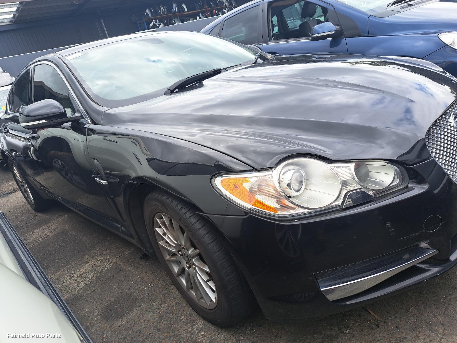 2010 Jaguar Xf Left Guard