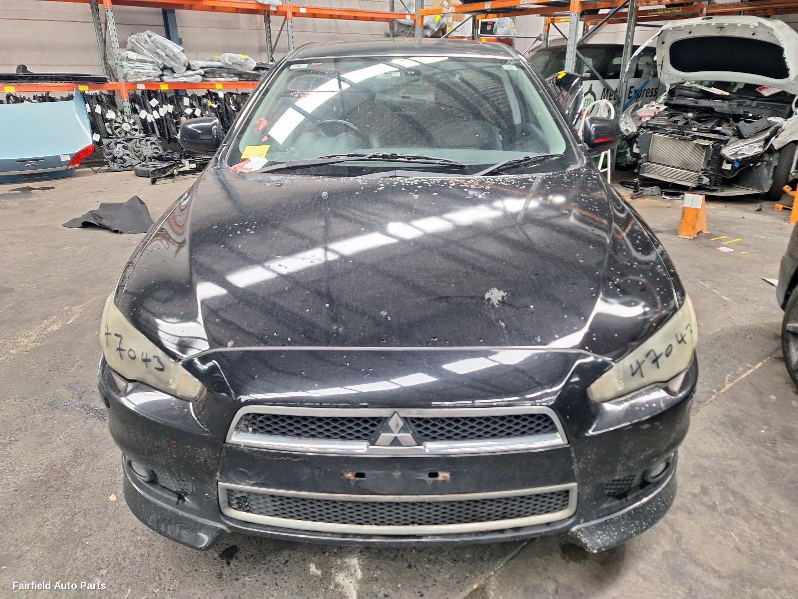 2009 Mitsubishi Lancer Left Taillight