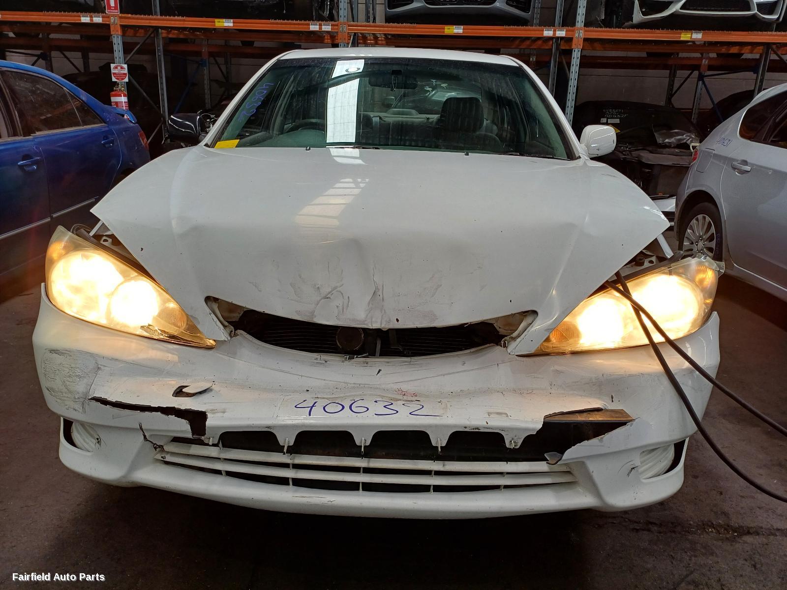 2002-2006 Toyota Camry Right Front Door Window