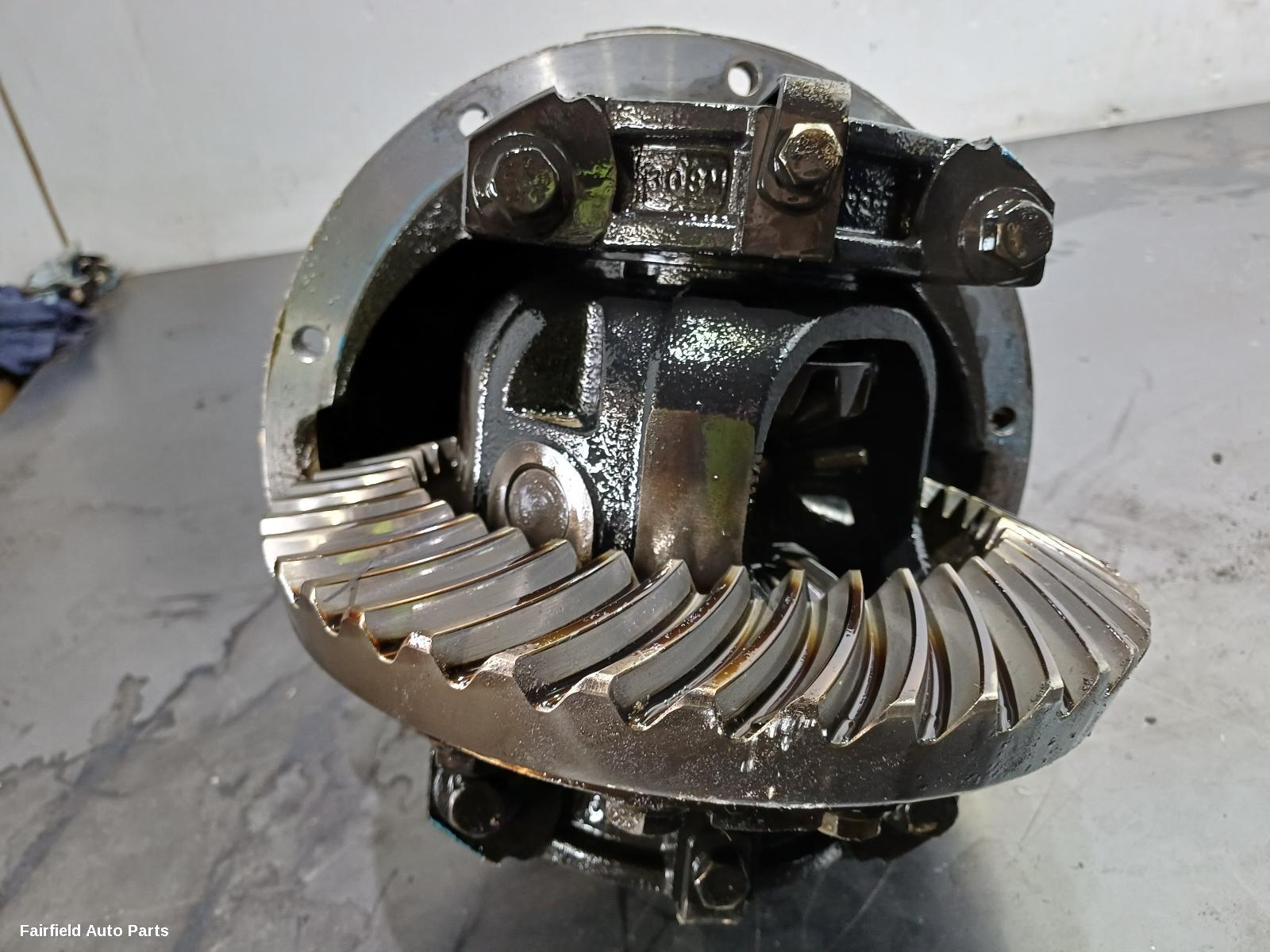 2020-2026 Ldv Deliver 9 Differential Centre