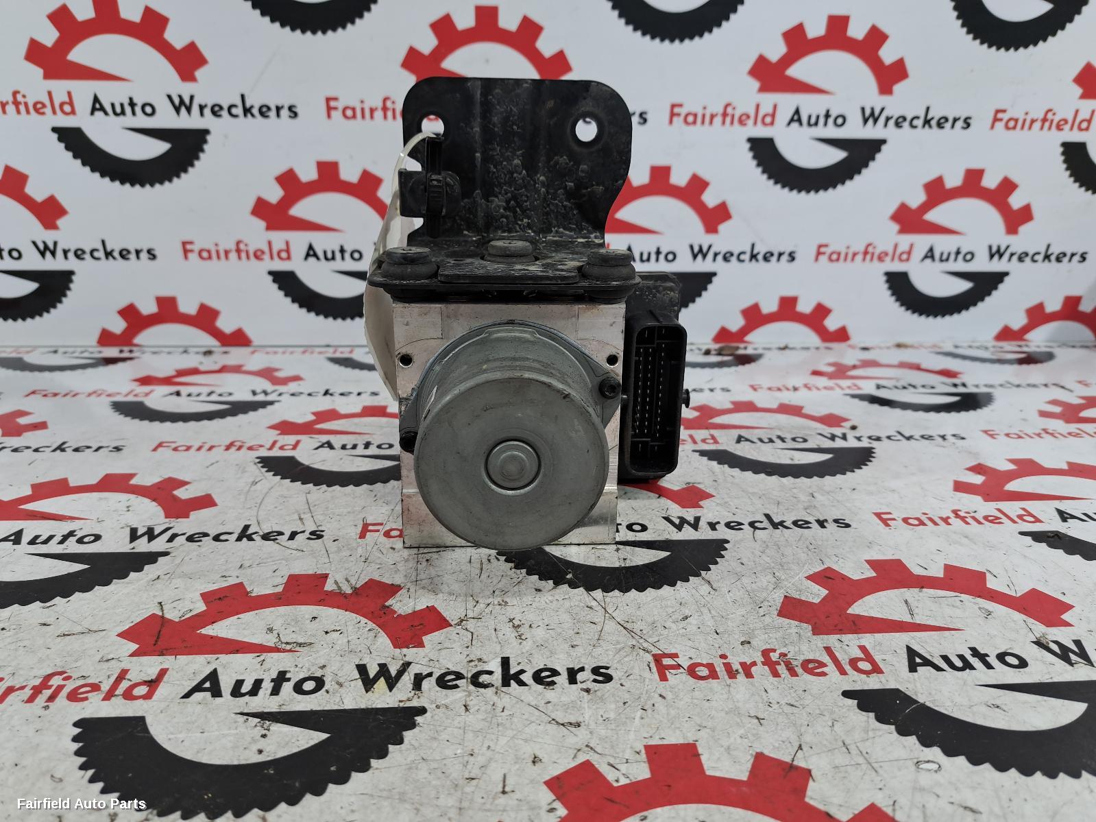 2013 Hyundai I30 Abs Pump Modulator