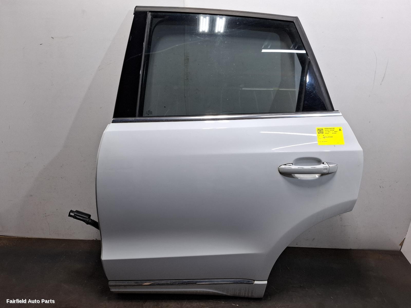 2015 Audi Q5 Left Rear Door Sliding