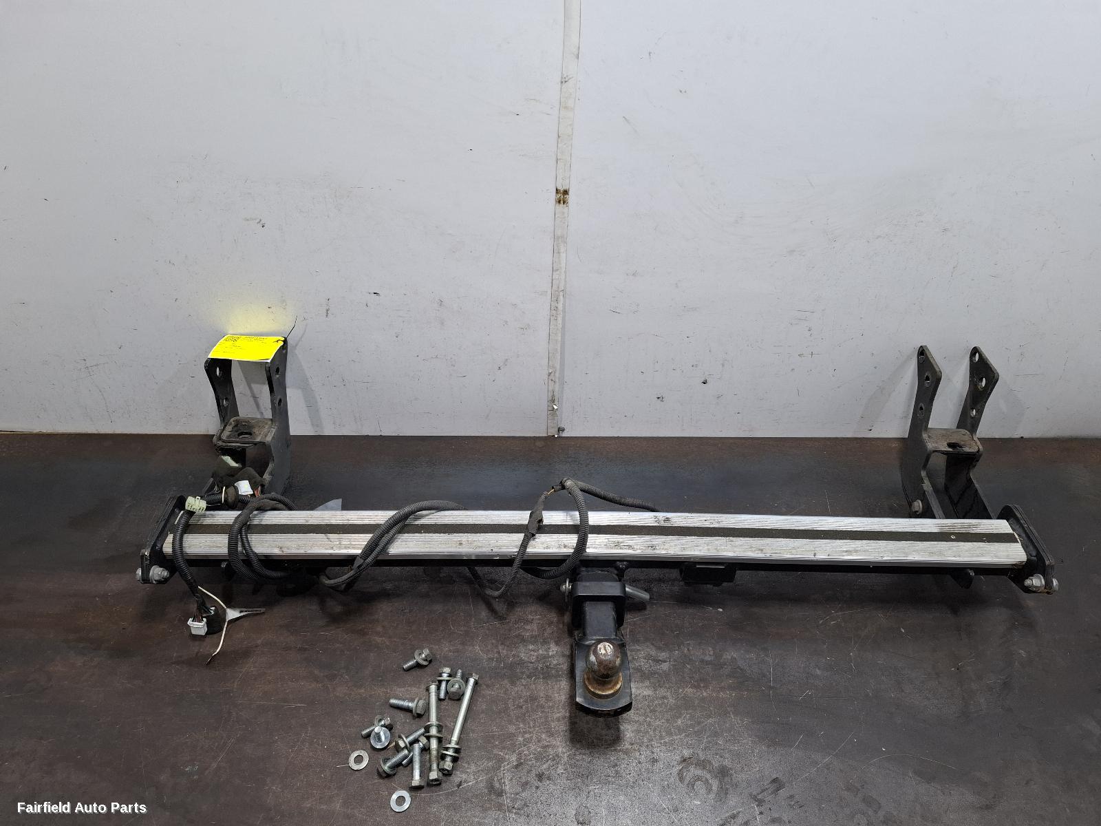 2013-2023 Ldv V80 Towbar
