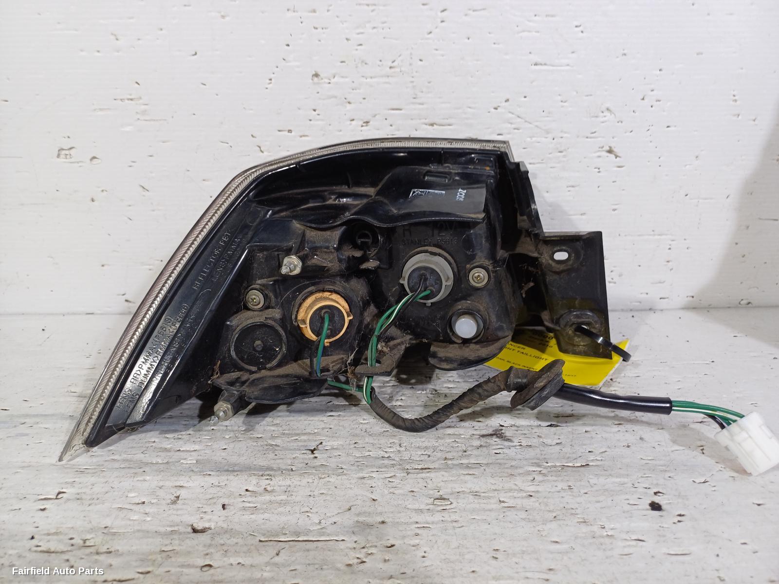 2007-2017 Mitsubishi Lancer Right Taillight