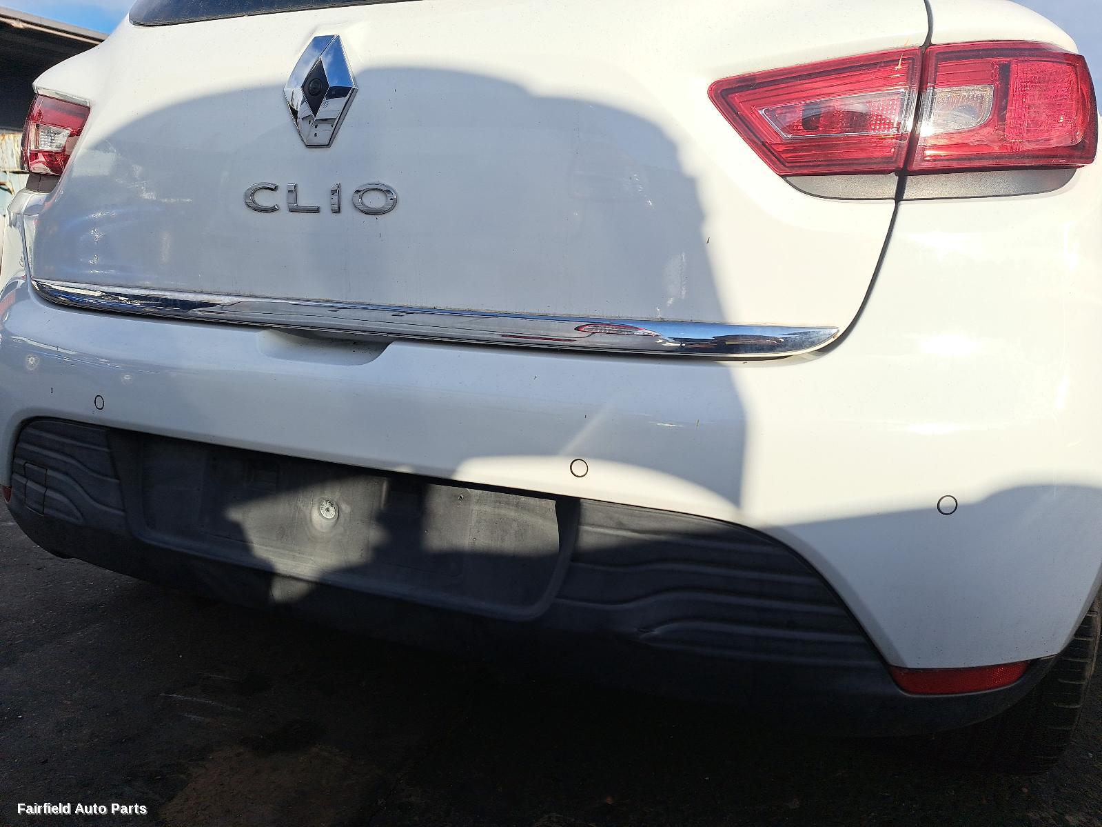 2017 Renault Clio Right Door Mirror