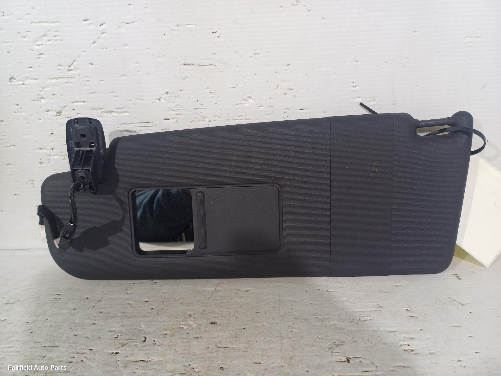 2008 Volkswagen Golf Sunvisor