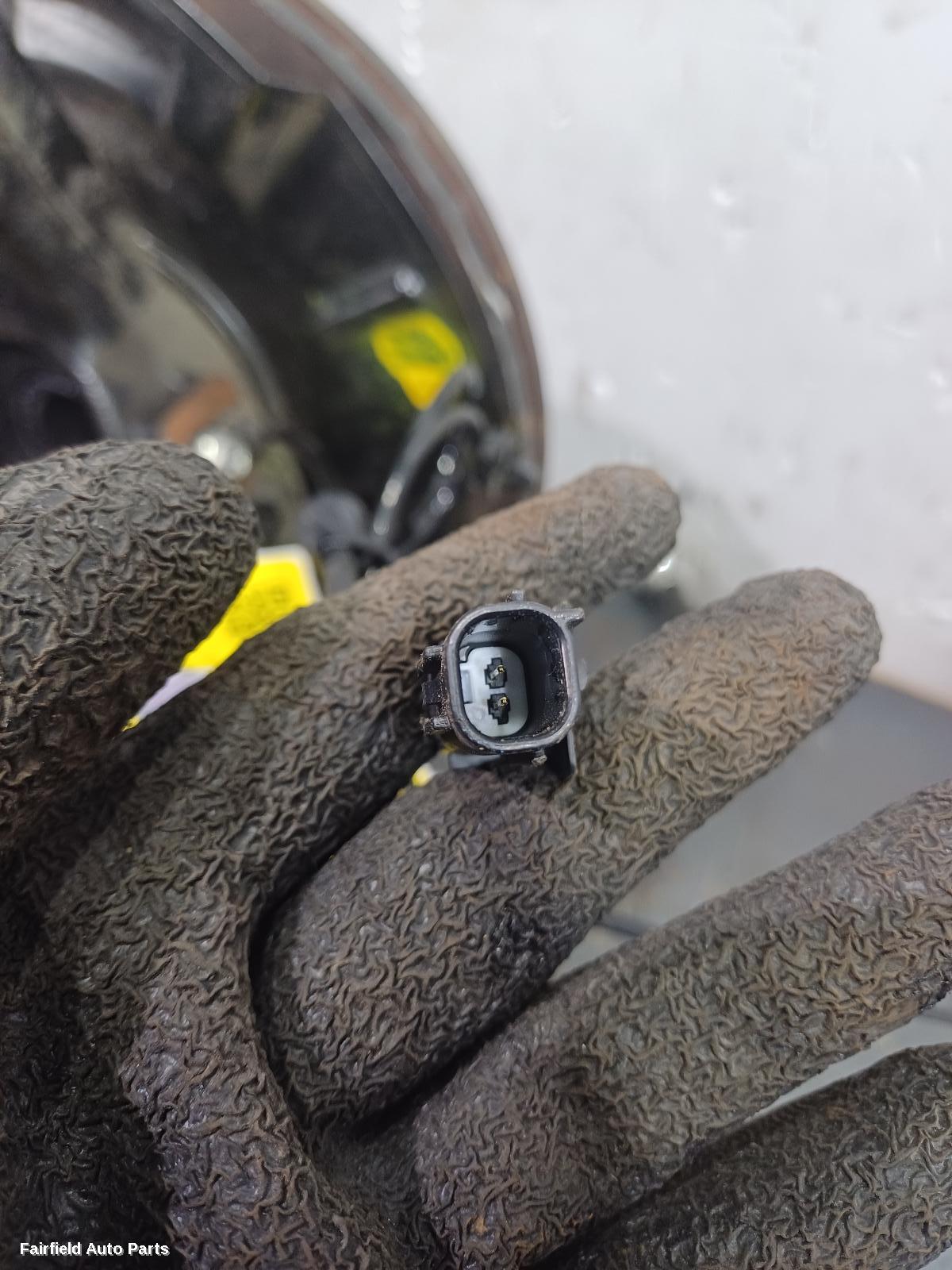 2015-2026 Suzuki Vitara Left Front Hub Assembly