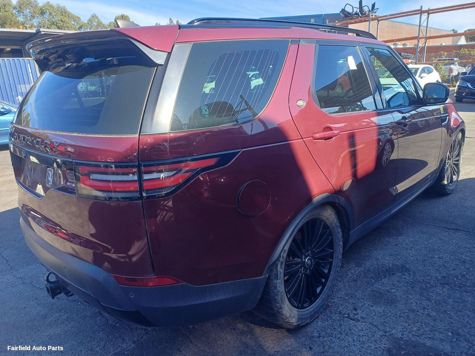 2017 Land Rover Discovery Right Taillight
