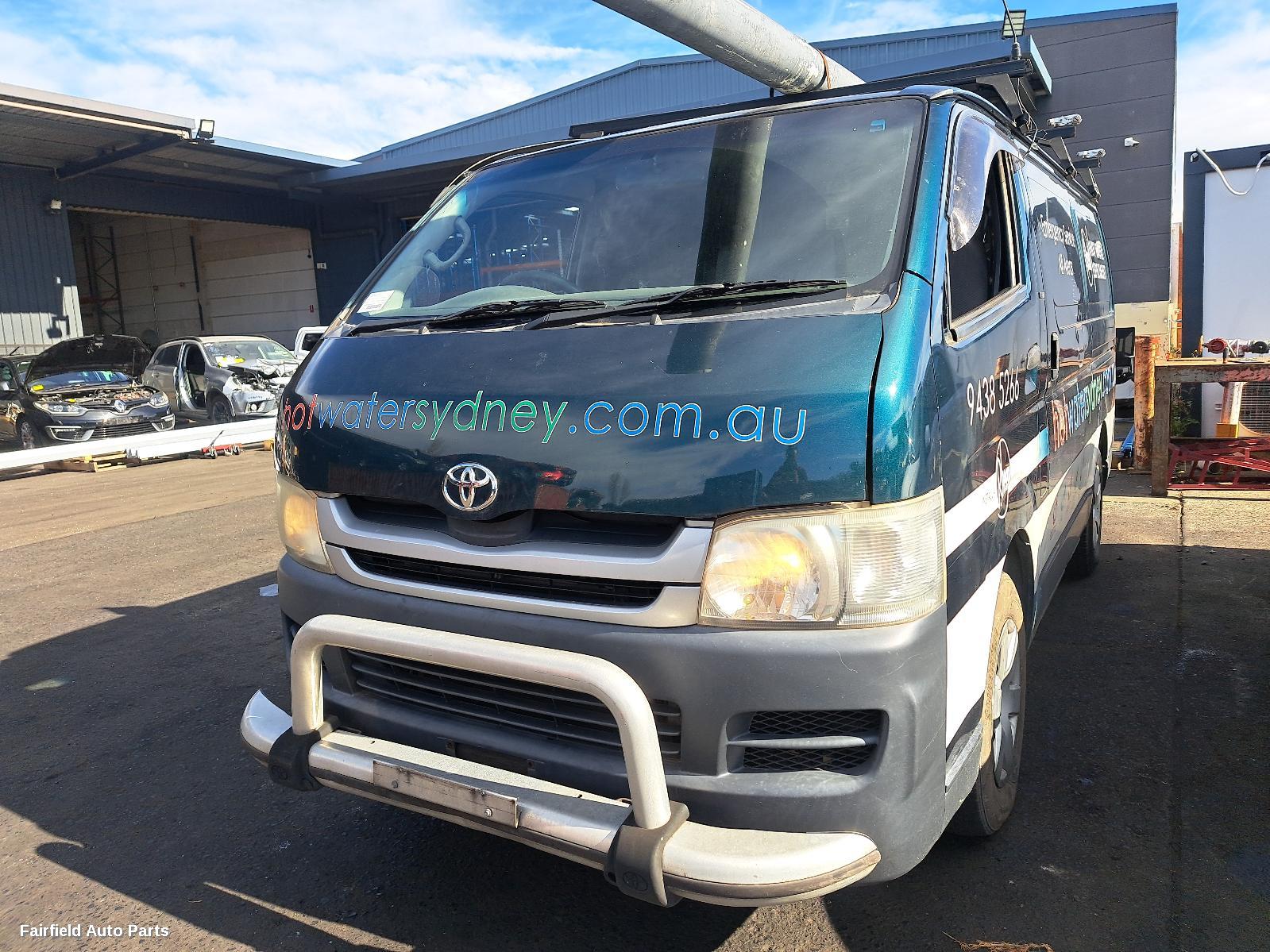 2005-2009 Toyota Hiace Axle