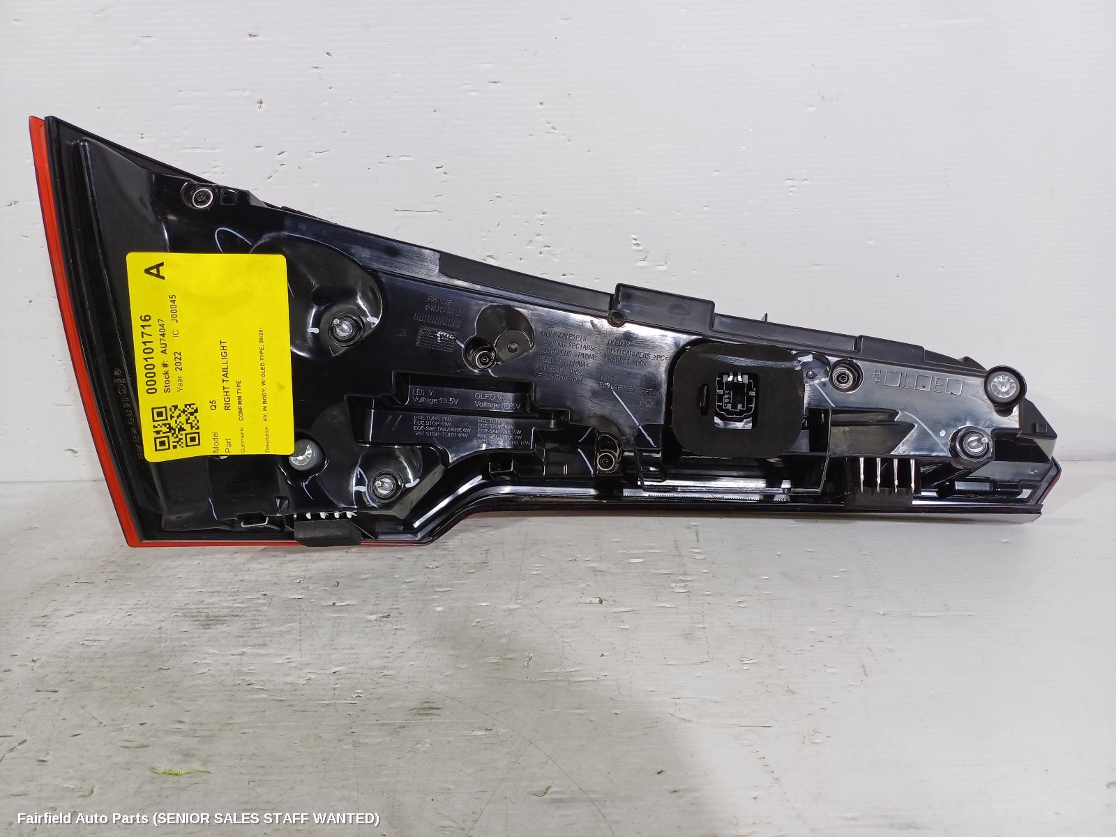 2022 Audi Q5 Right Taillight