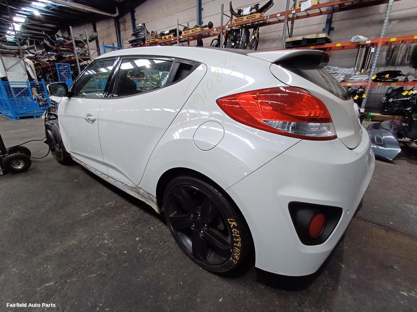 2013 Hyundai Veloster Right Taillight