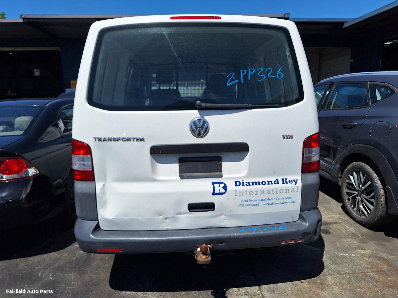 2004-2015 Volkswagen Transporter Right Guard