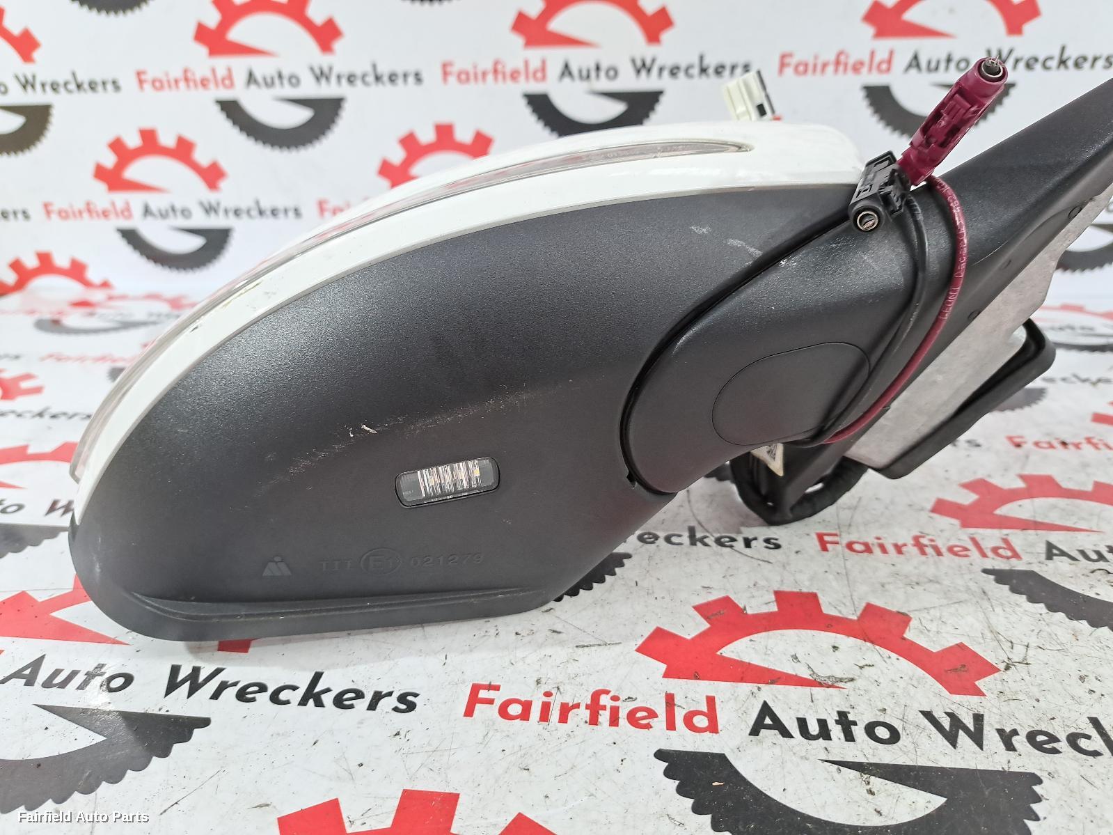 2014-2015 Mercedes C Class Right Door Mirror