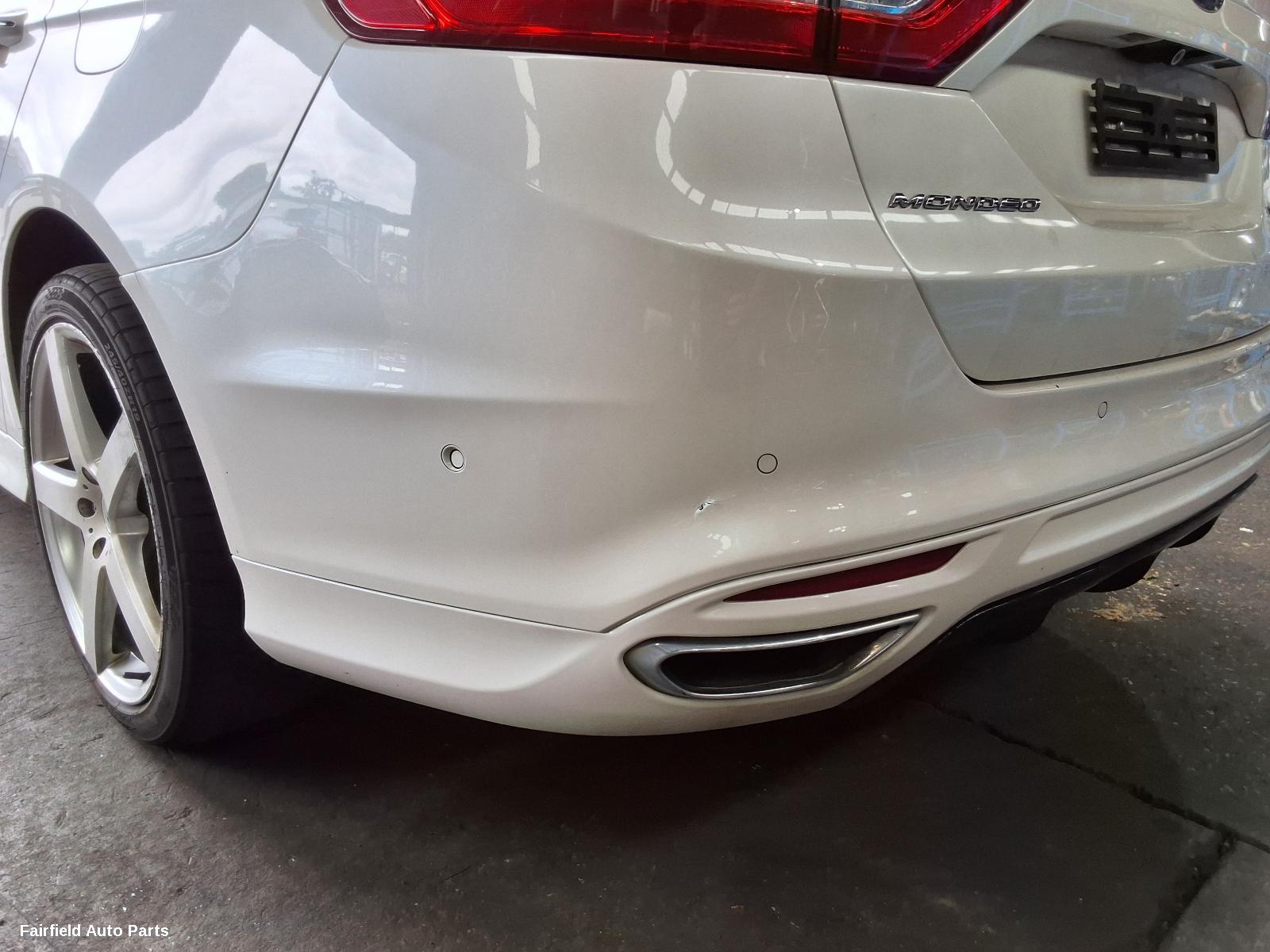 2014-2020 Ford Mondeo Washer Bottle