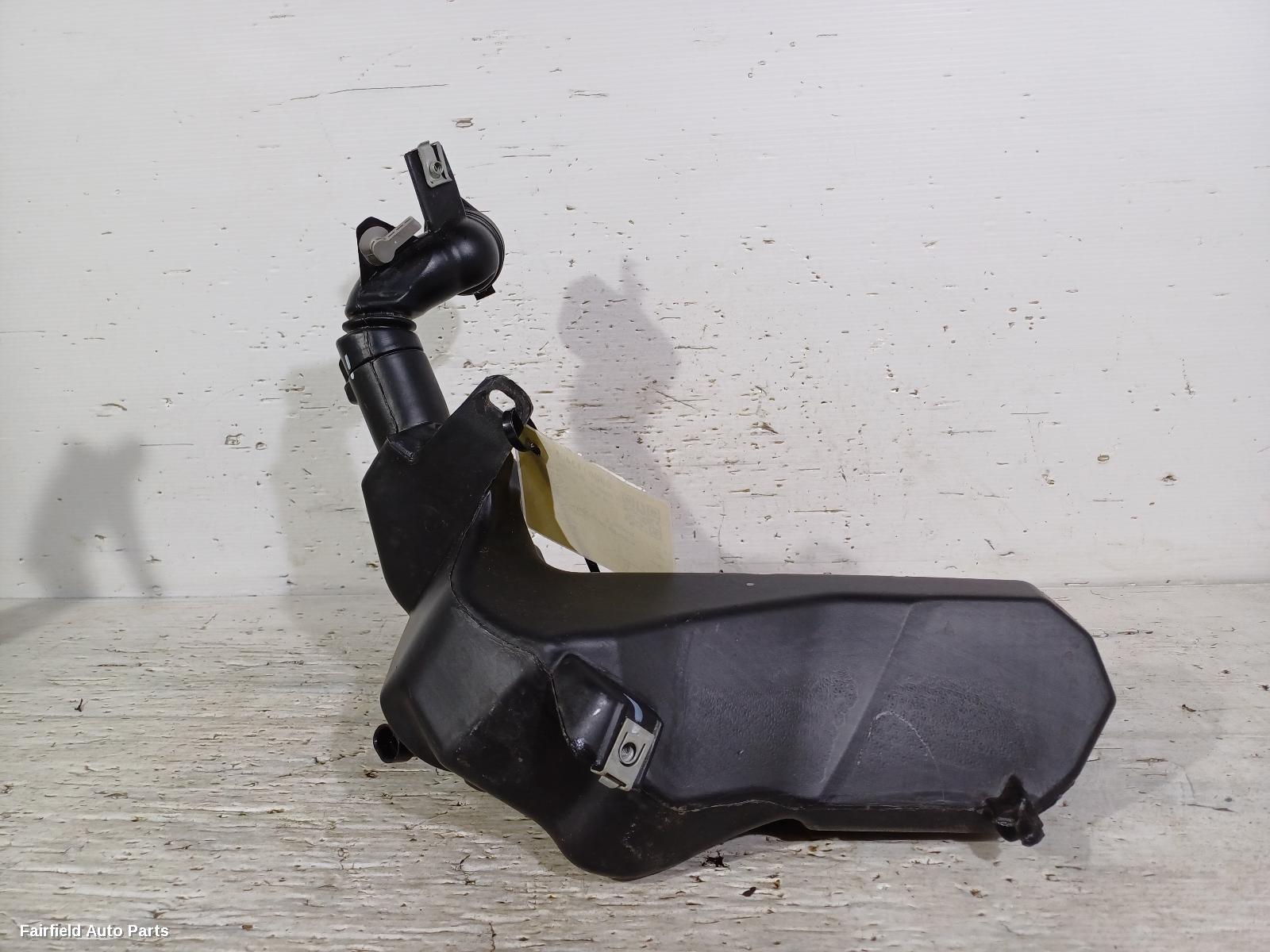 2019-2025 Tesla Model 3 Washer Bottle