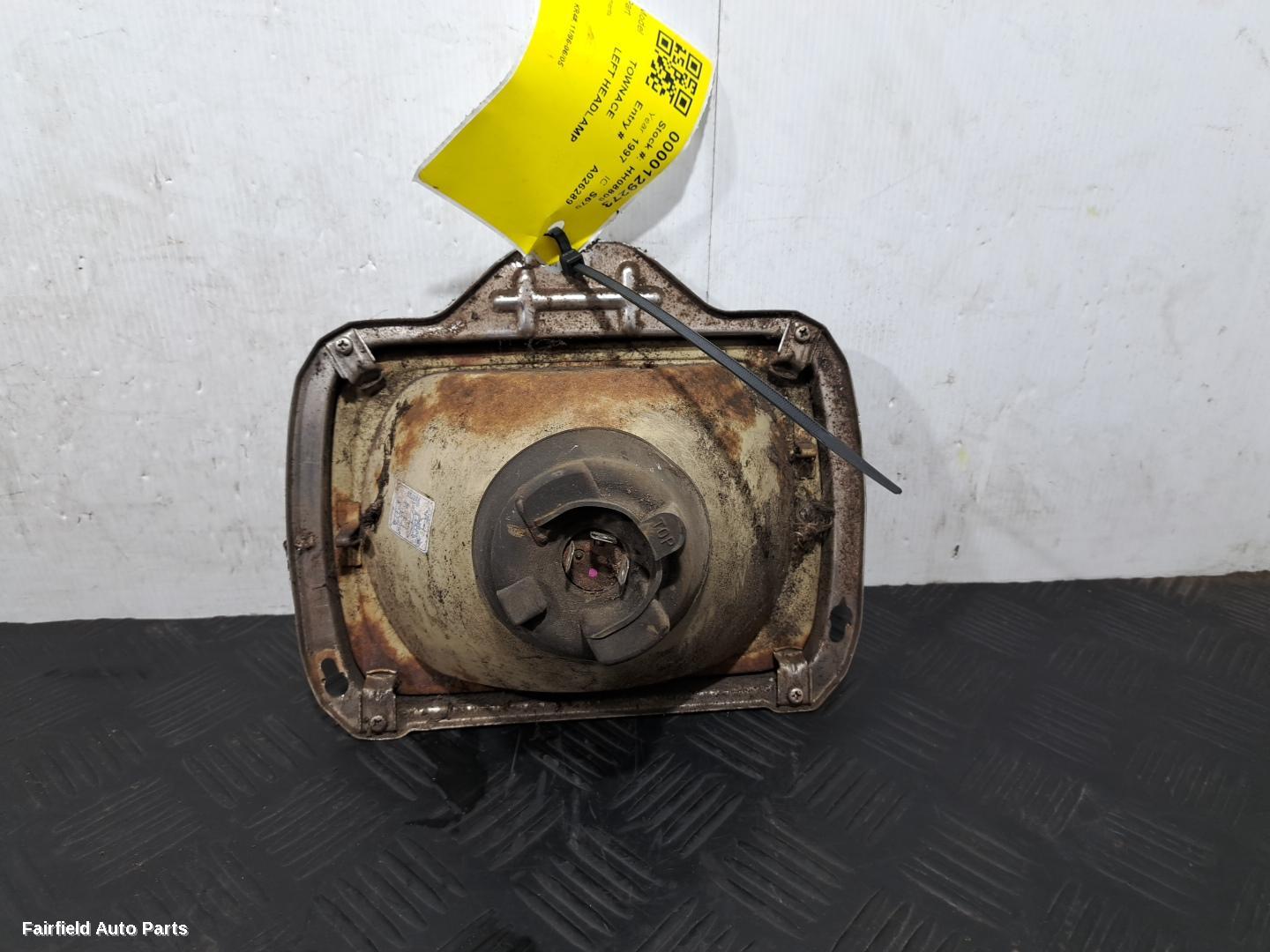 1996-2005 Toyota Townace Left Headlamp
