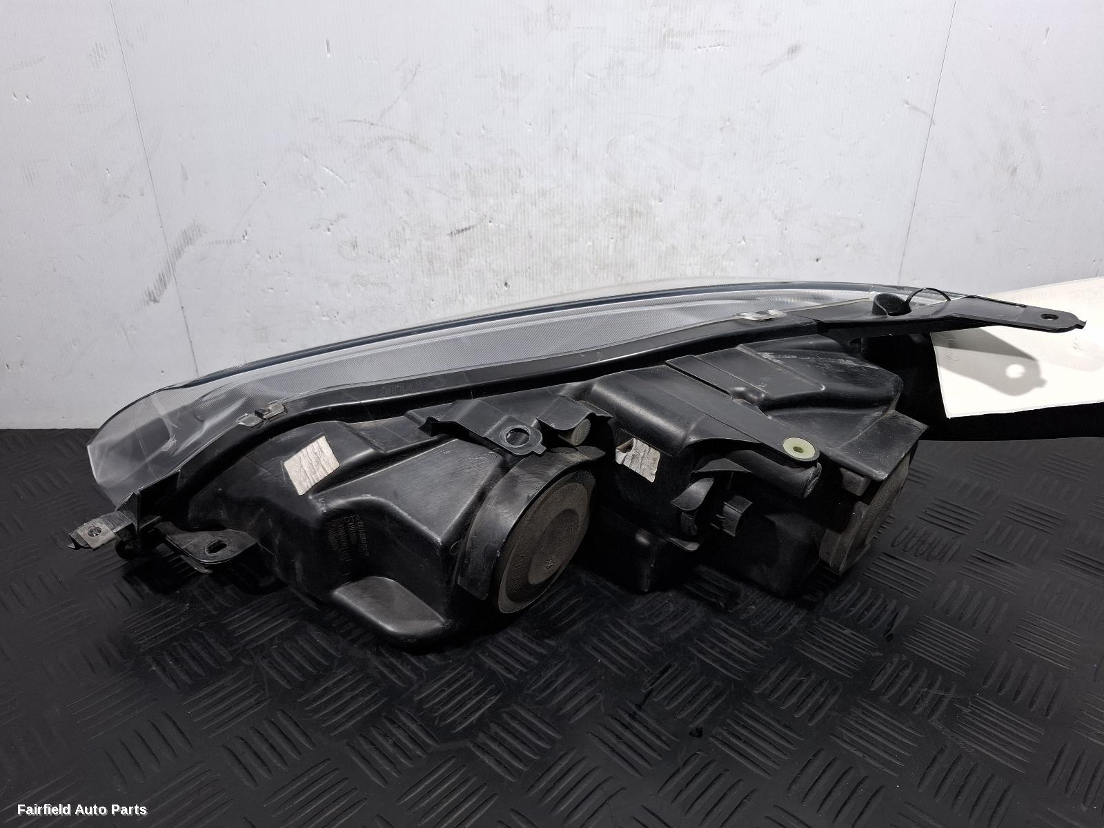 2015-2017 Toyota Camry Right Headlamp