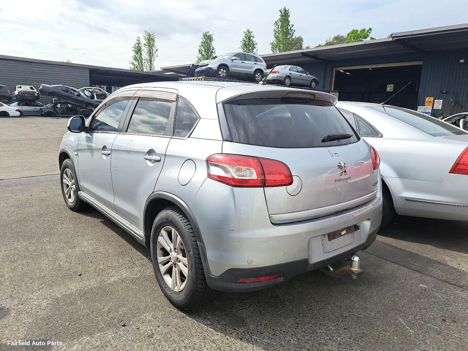 2012 Peugeot 4008 Left Taillight