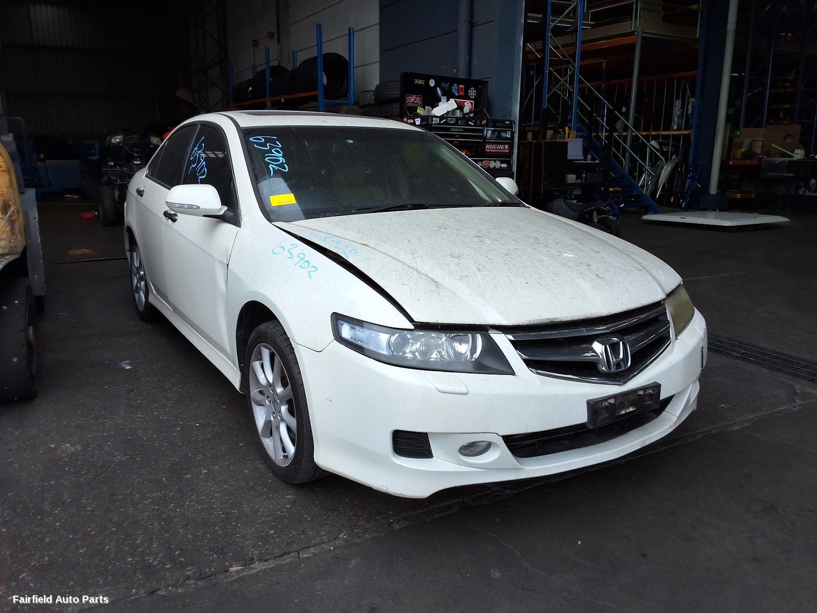 2006 Honda Accord Left Rear Door Sliding