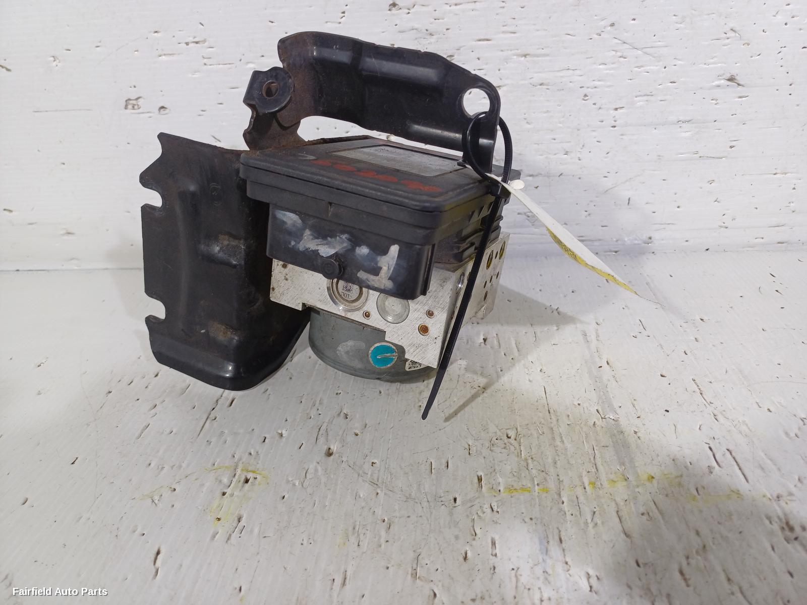 2012-2017 Mazda Cx5 Abs Pump Modulator