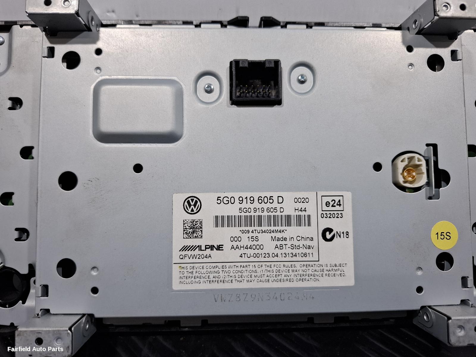 2012-2017 Volkswagen Golf Radio Cd Dvd Sat Tv