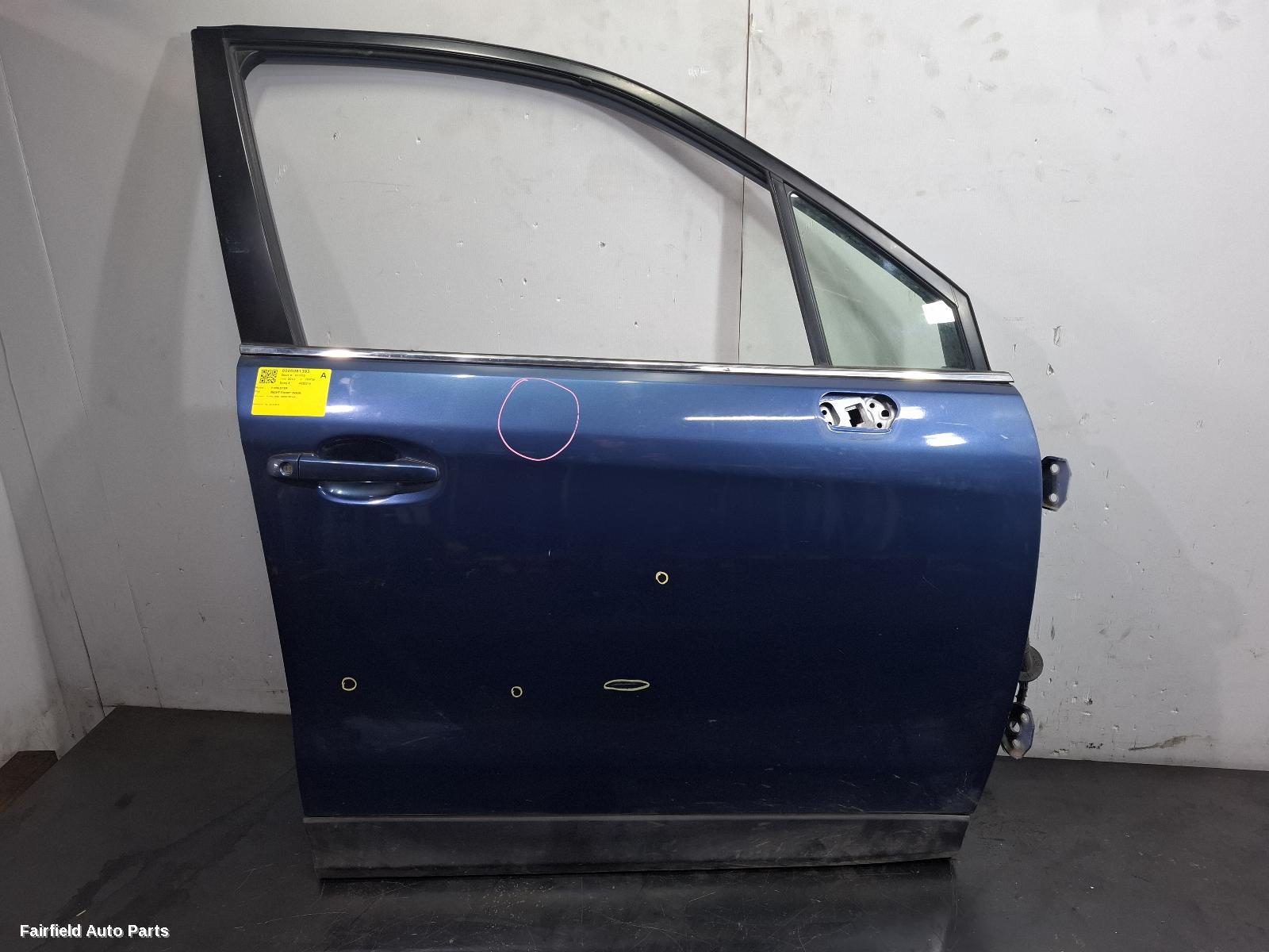2012-2018 Subaru Forester Right Front Door