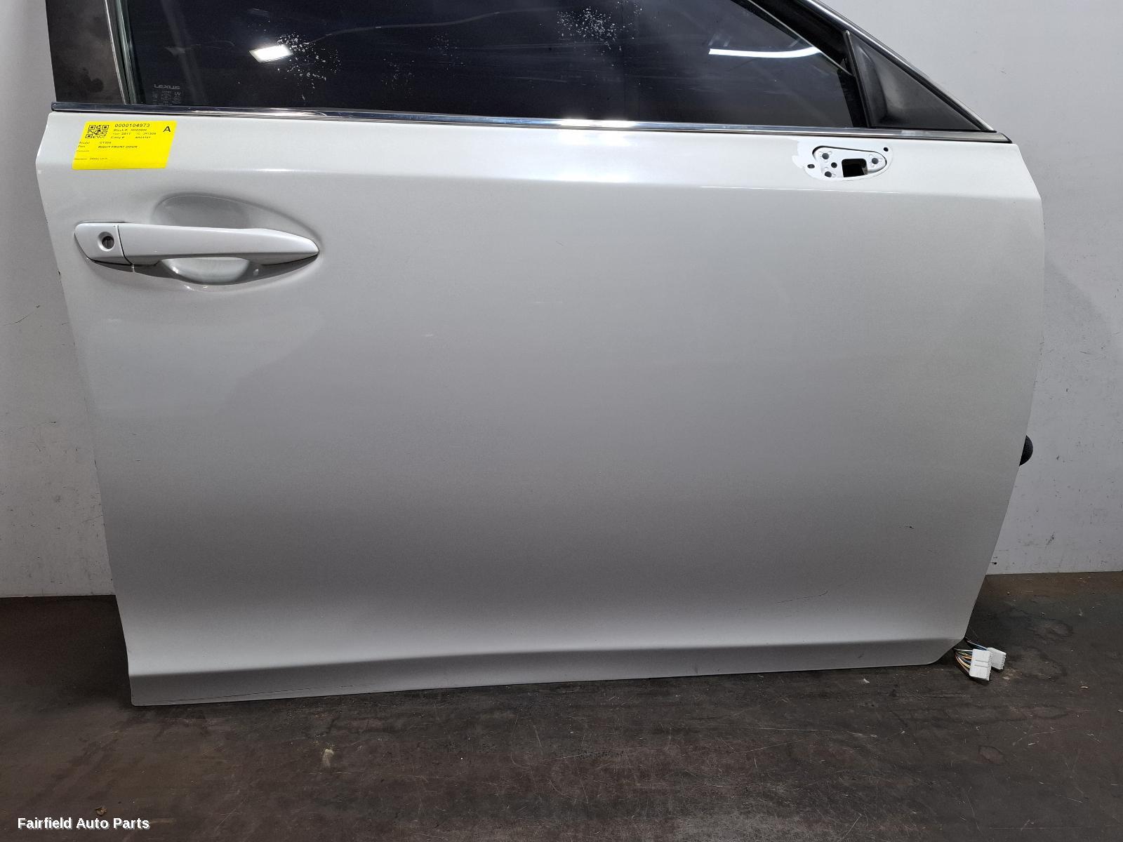 2010-2020 Lexus Ct200h Right Front Door
