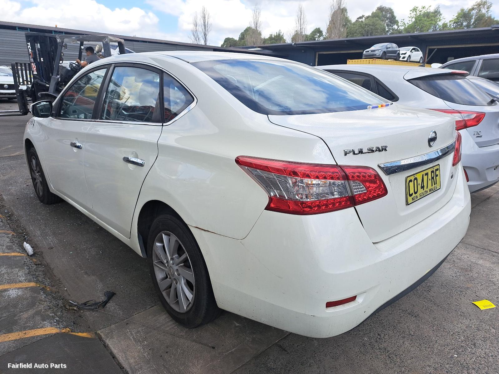2016 Nissan Pulsar Left Taillight