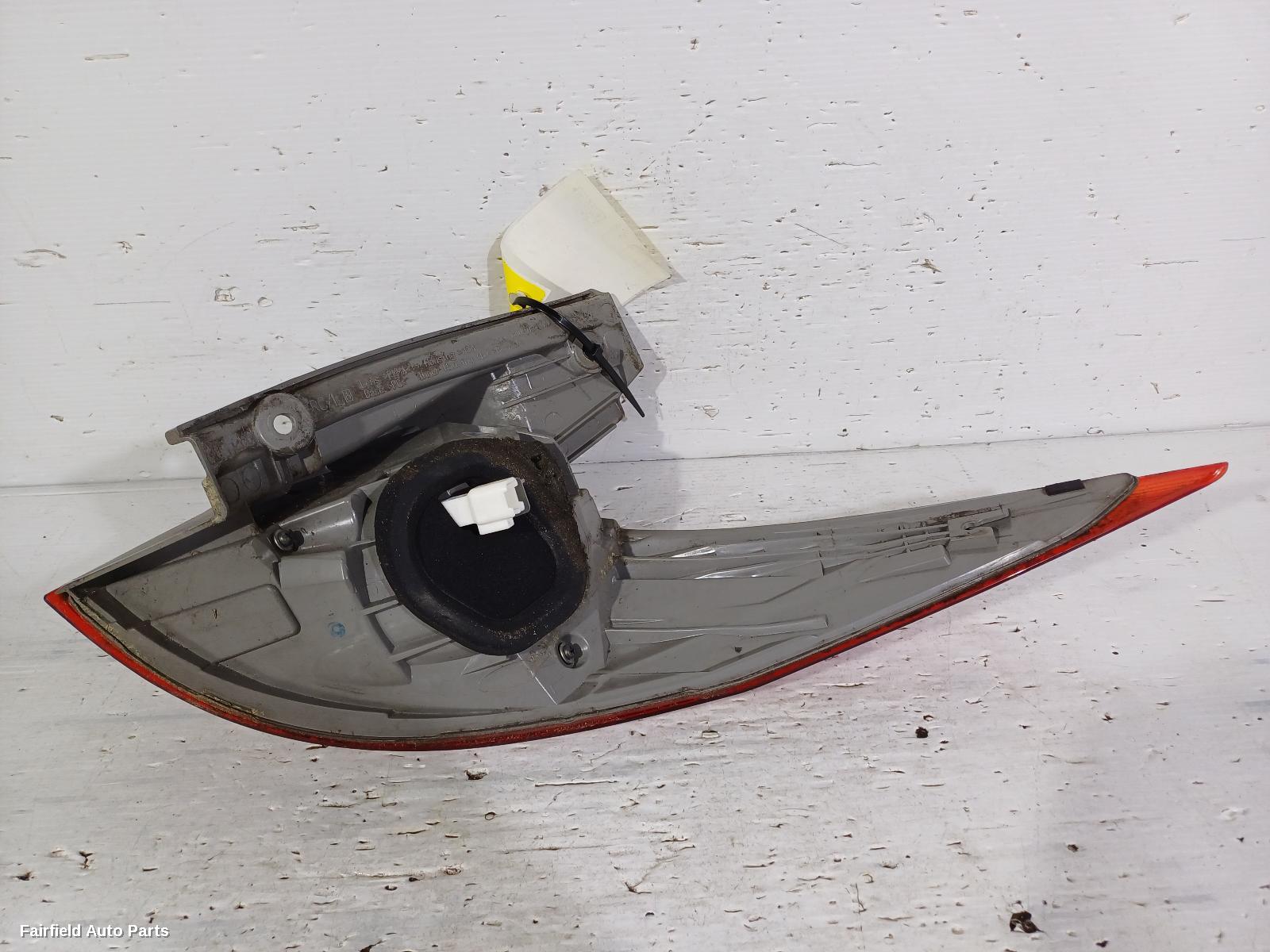 2009-2019 Toyota Estima Left Taillight