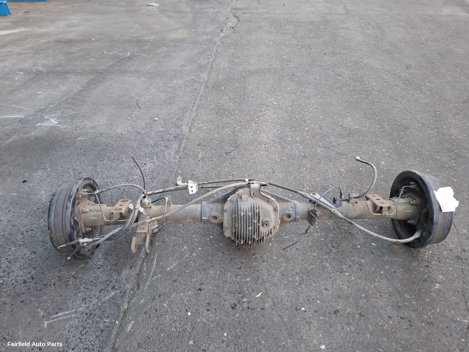 2005-2011 Nissan Navara Rear Diff Assembly