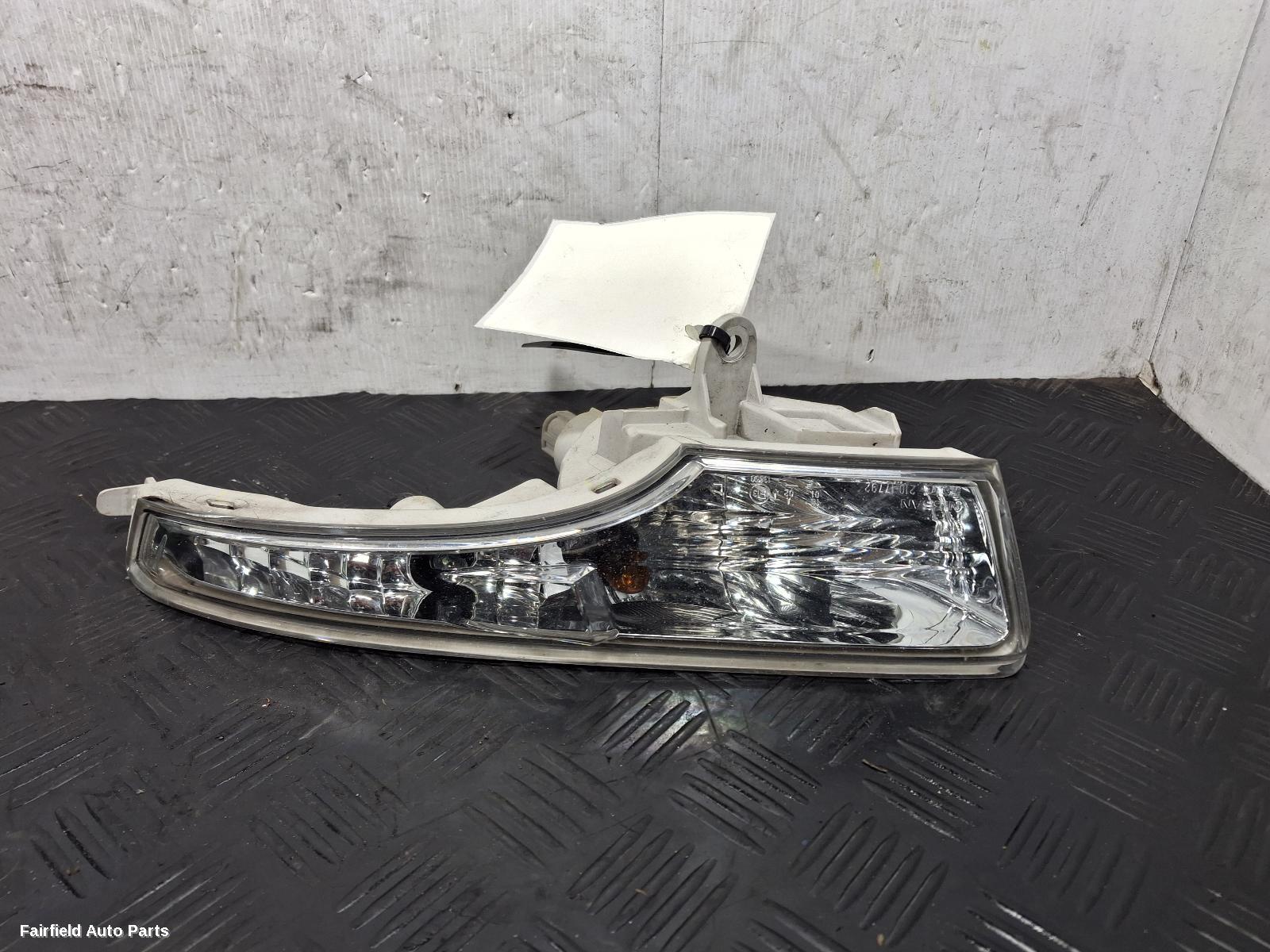 2013-2017 Nissan Altima Left Indicator Fog Side