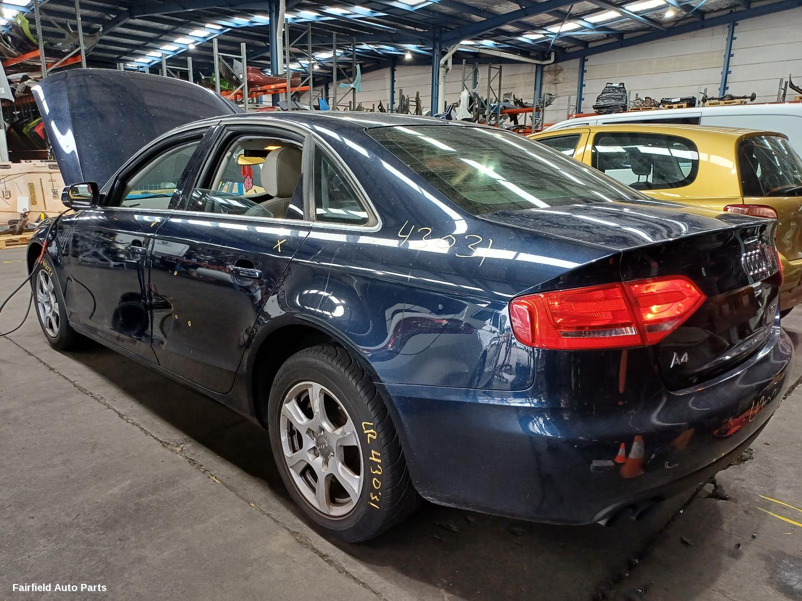 2009 Audi A4 Left Headlamp