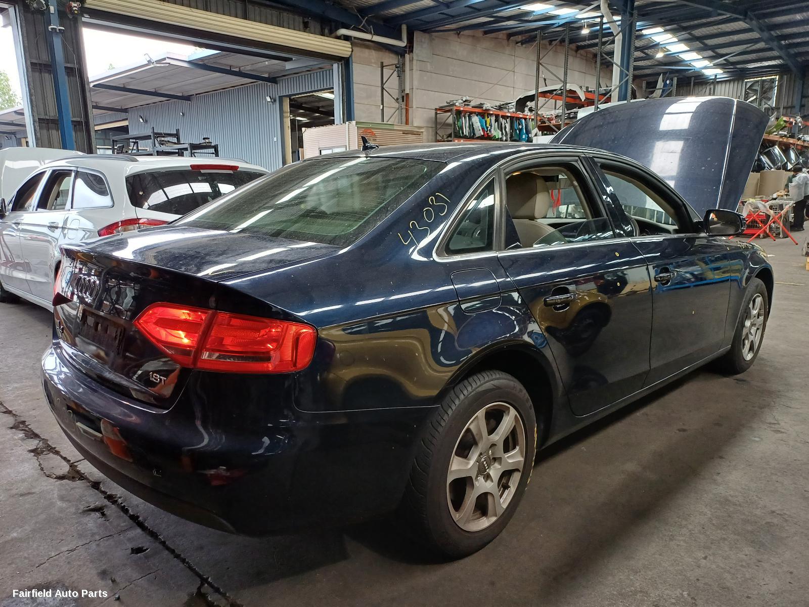 2009 Audi A4 Left Taillight