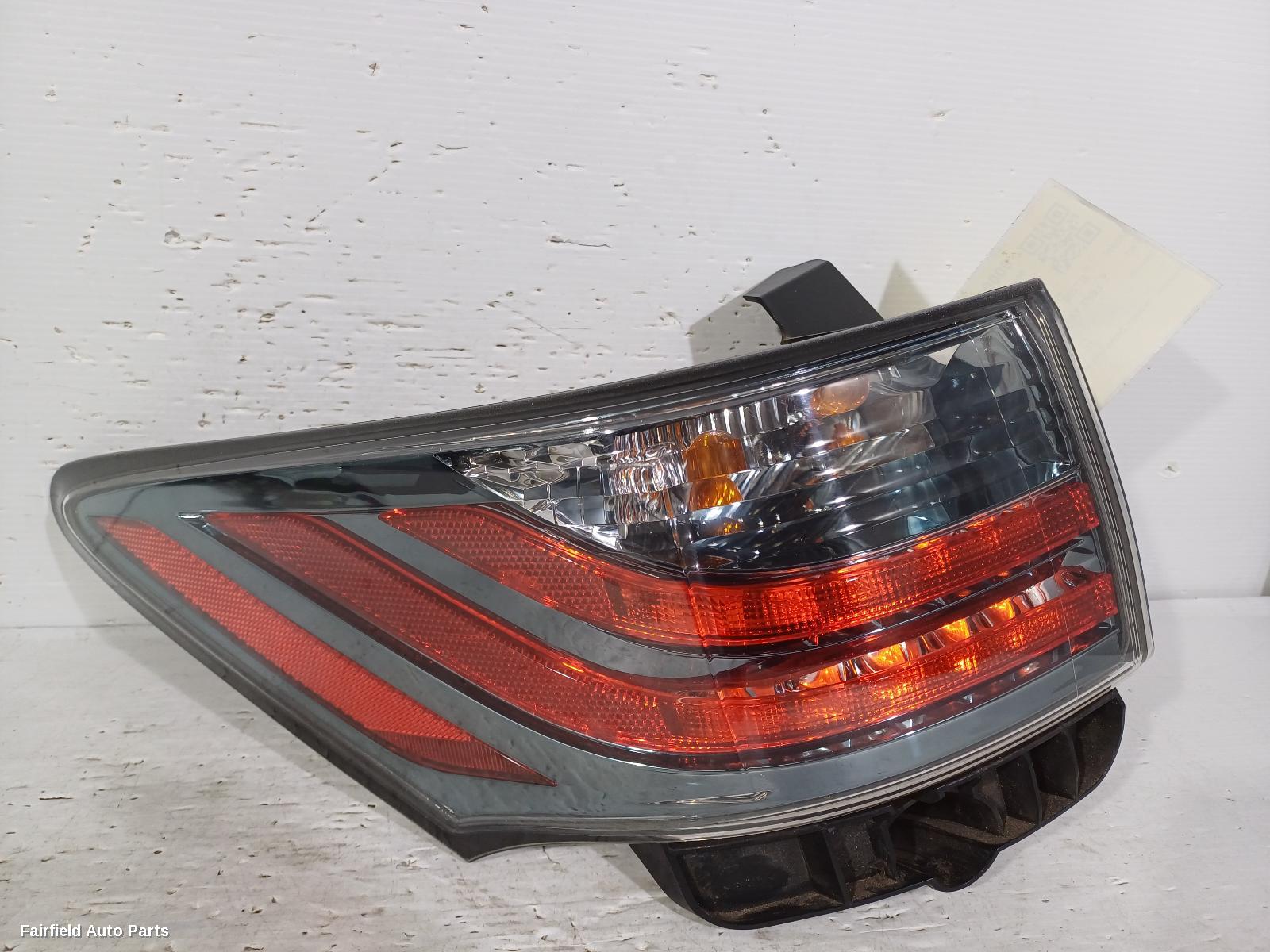 2011 Lexus Ct200h Left Taillight