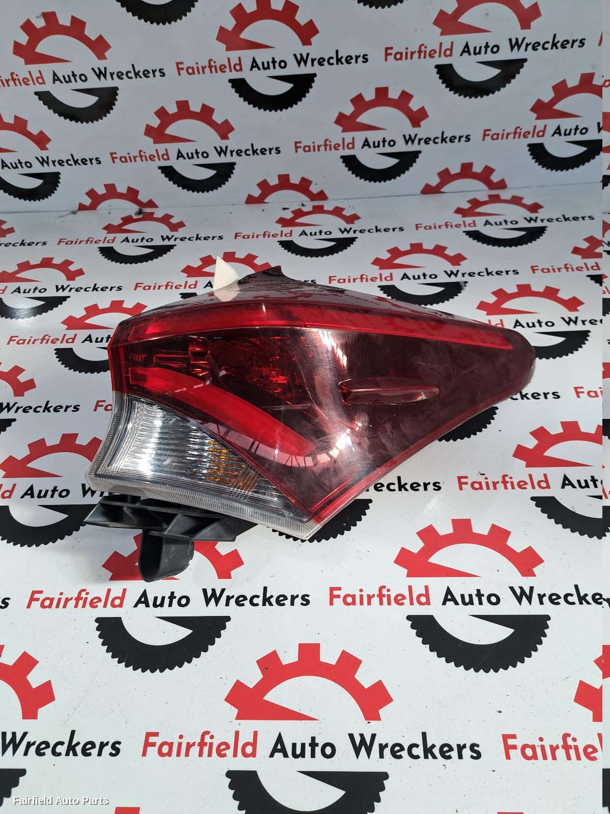 2015 Toyota Corolla Right Taillight