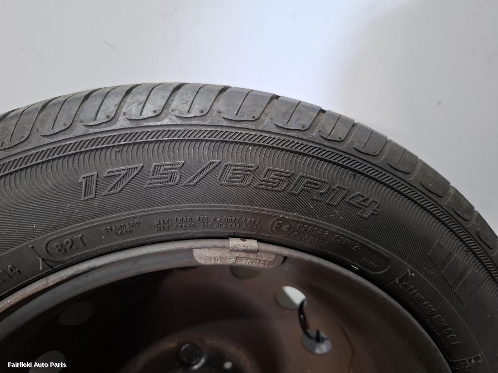 2007 Toyota Yaris Wheel Standard Steel