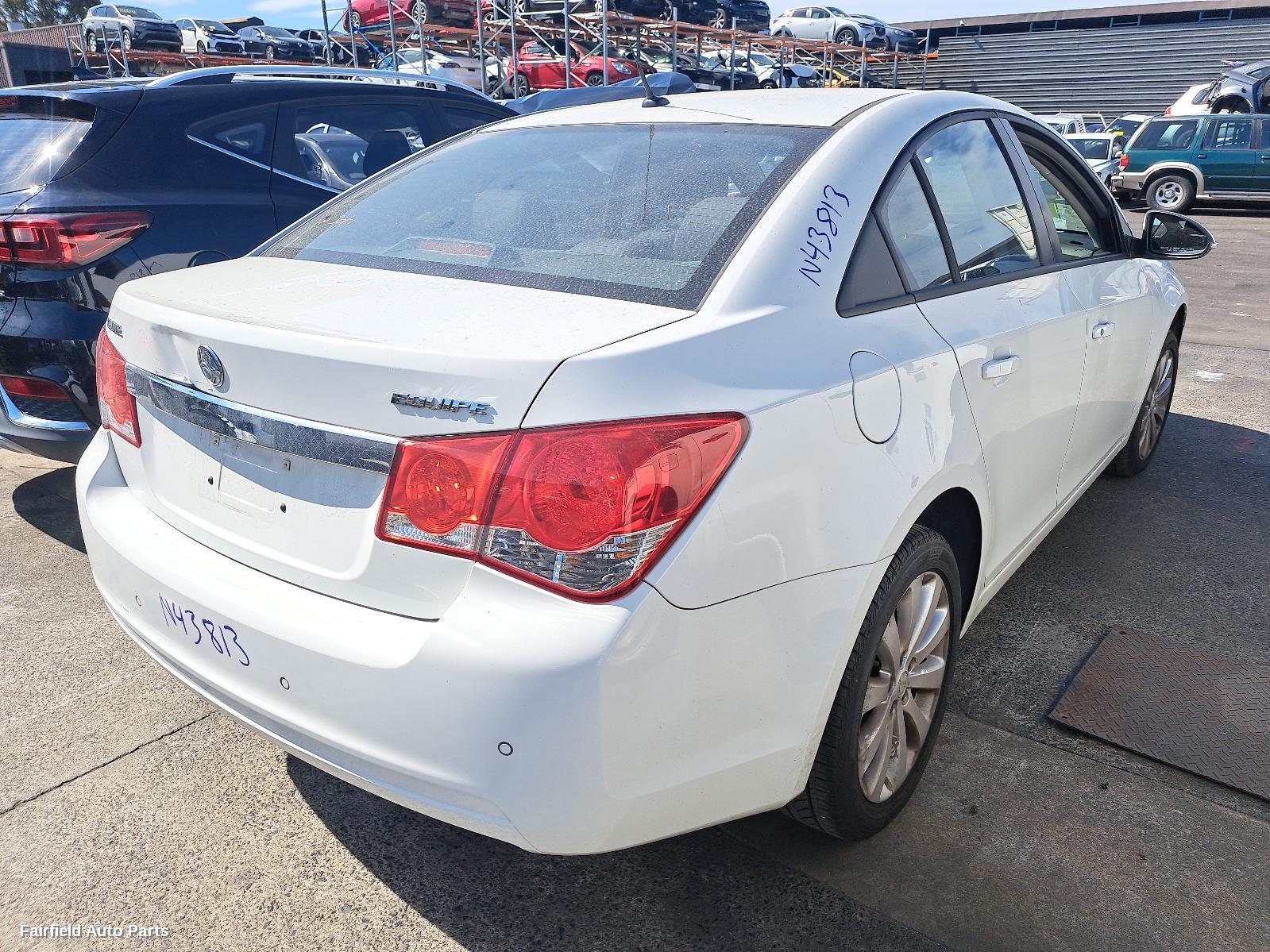 2016 Holden Cruze Left Front Window Reg Motor